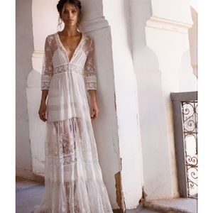 *LOOKING FOR* Spell Evangeline Wedding Dress